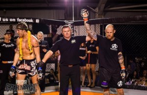 Ian Bone vs Brad Traynor